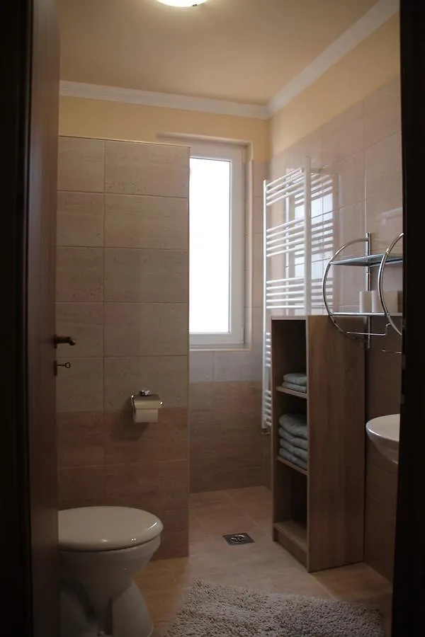 Imola és Andrea Apartmanház 2 Hajdúszoboszló Apartman